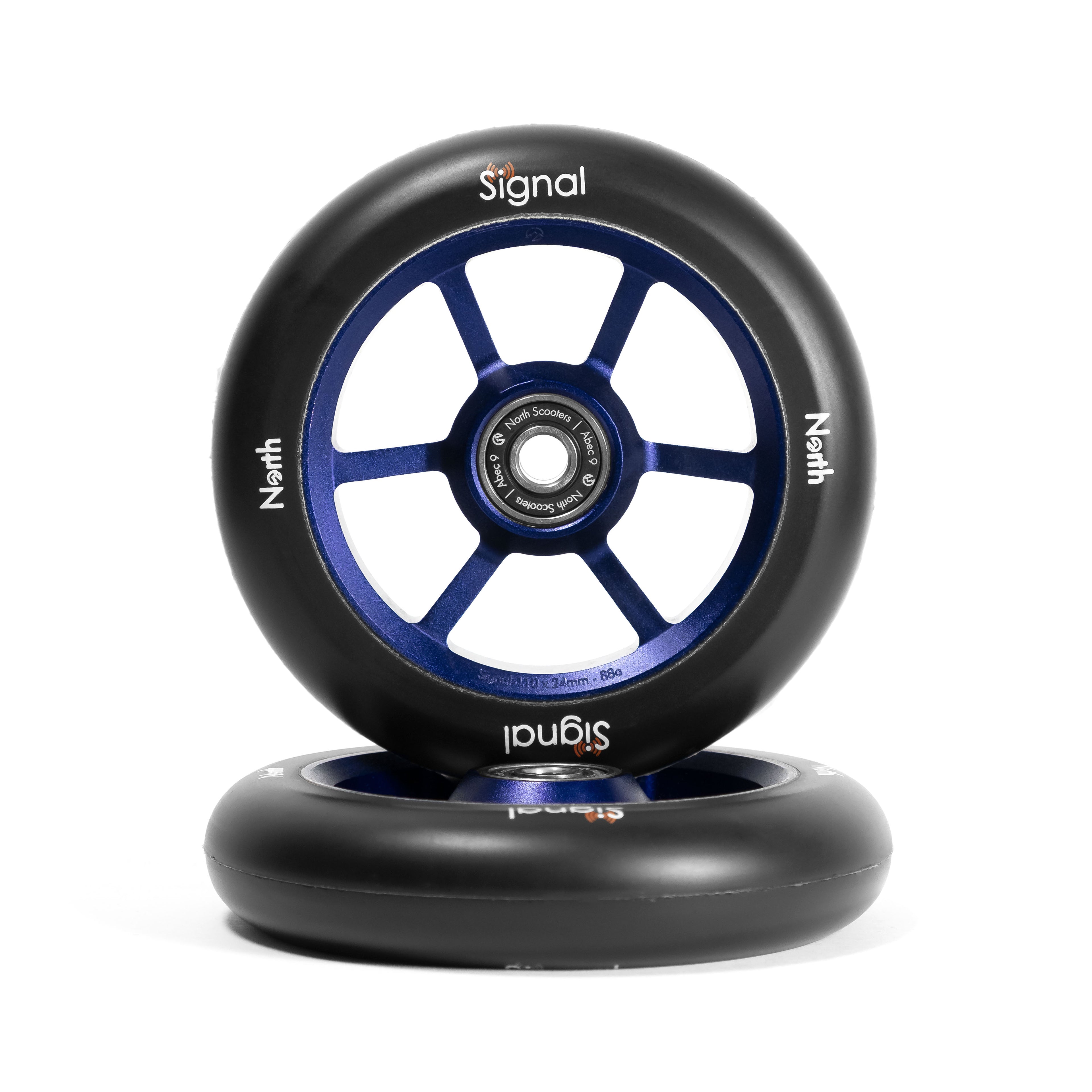 Two black scooter wheels with blue centers on a white background, featuring the Signal brand.