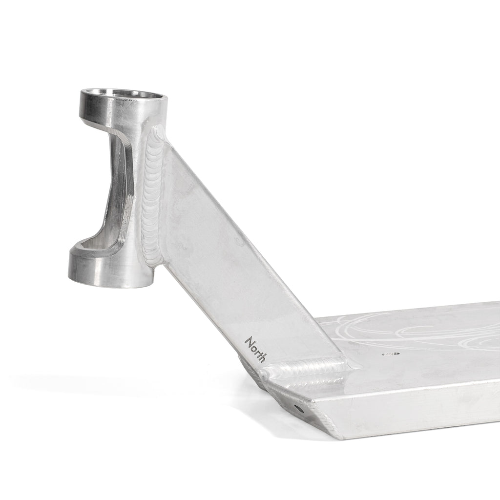 North Arca Deck 6.75" - G8